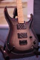 Tom Marceau, Guitare électrique Redoutable Standard Burst, Table en érable ondé