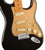 Fender, American Ultra Stratocaster®, Maple Fingerboard, Texas Tea